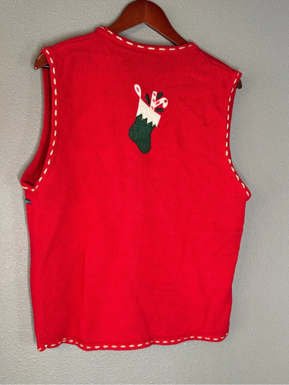 Bobbie Brooks Christmas Sweater Vest Womens XL Red Noel Joy Holiday Appliqués